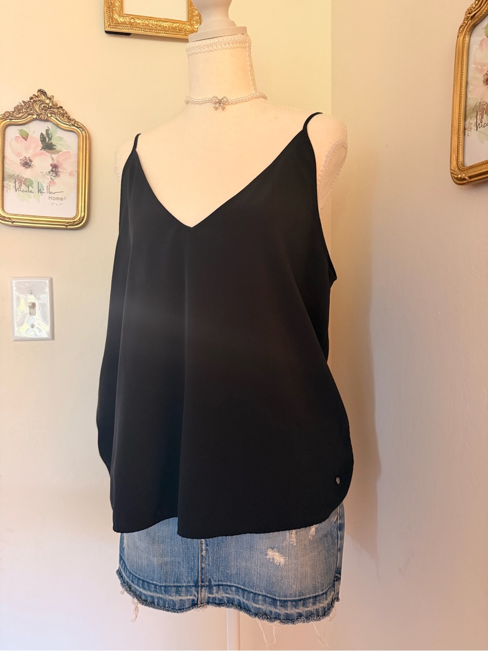 Abercrombie & Fitch Black Satin V-Neck Cami